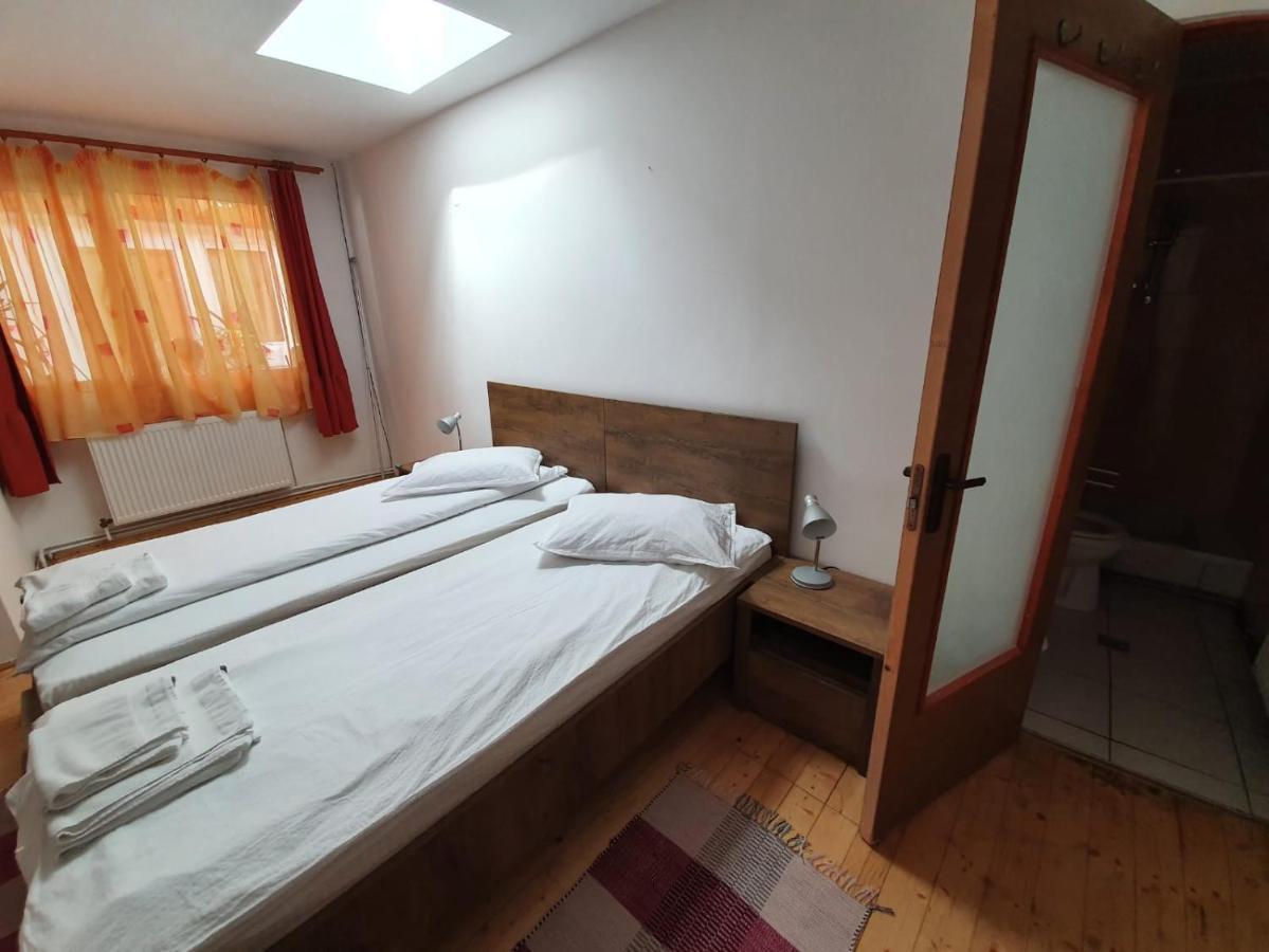 Casa Terezia Hotel Brasov Luaran gambar