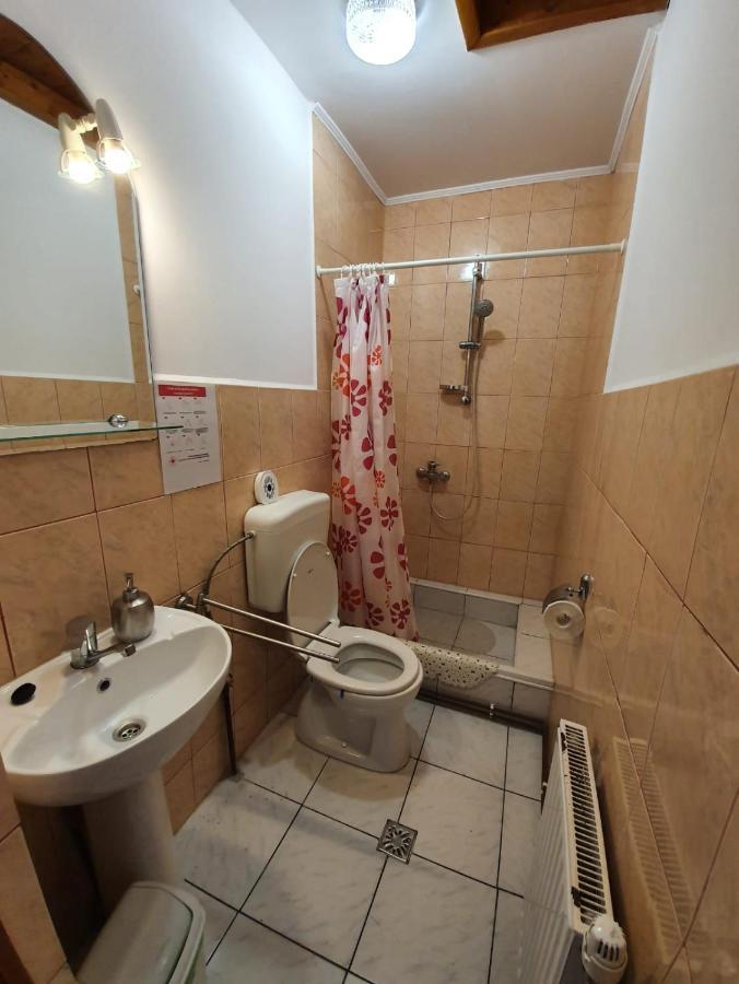 Casa Terezia Hotel Brasov Luaran gambar