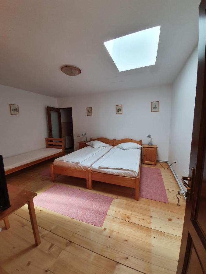Casa Terezia Hotel Brasov Luaran gambar